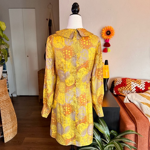 Vintage 60s Floral Women's Dress - Picture 3 of 10